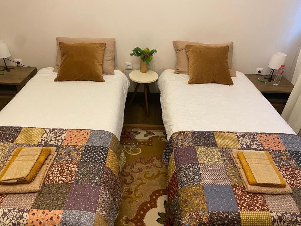 Appartamento Centre Stylish With Private Backyard *