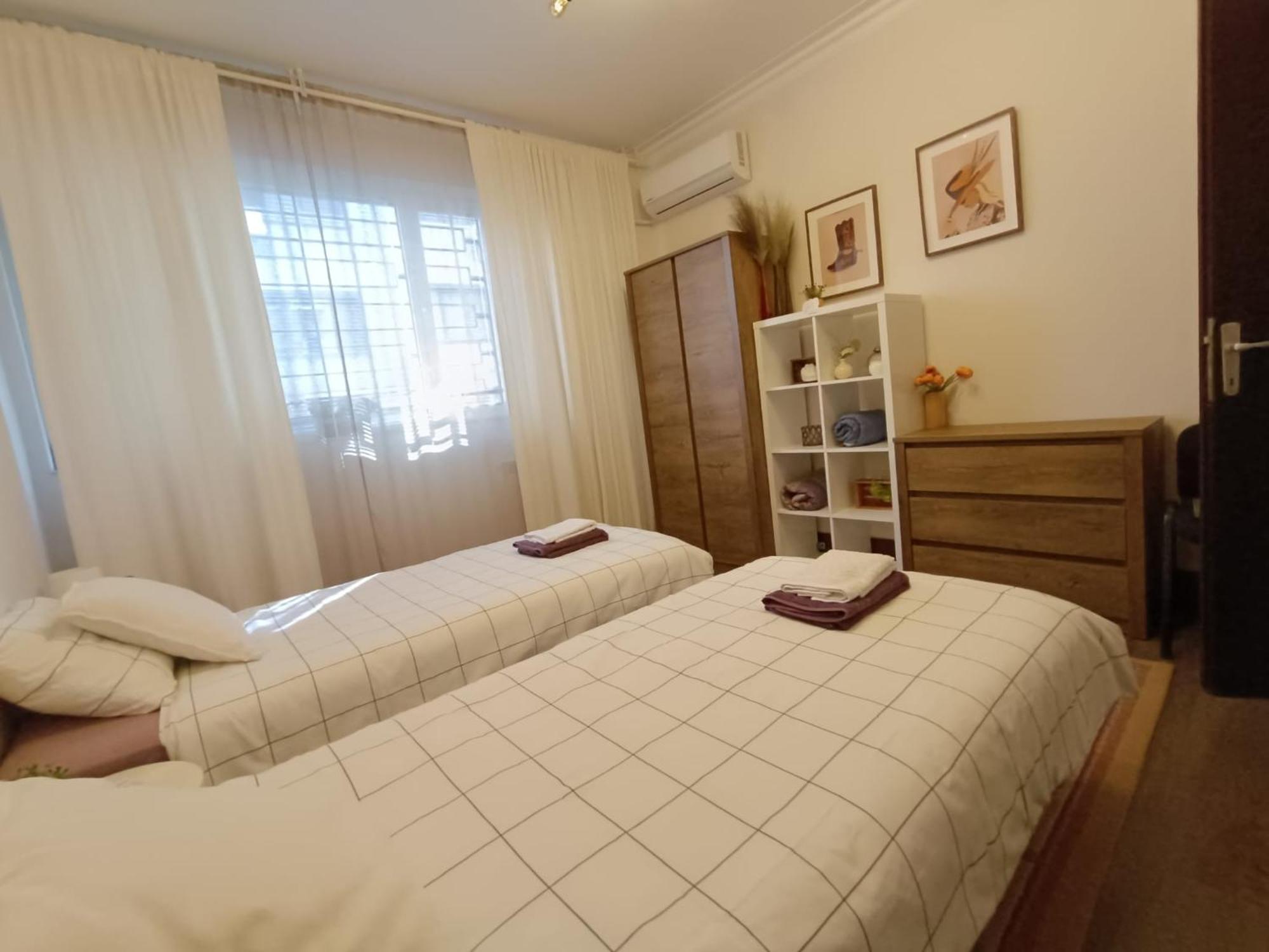 Appartamento Centre Stylish With Private Backyard